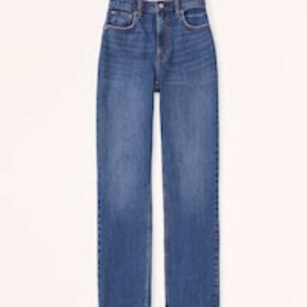 Abercrombie Ultra High Rise 90s straight 27 Short in Dark